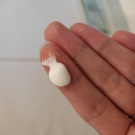 Swatch de Ptitemumu : CRÈME VISAGE RÉGÉNÉRANTE SOIN JOUR, Mademoiselle Agathe