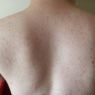 Swatch de Sylvie LB : MASQUE DÉSINCRUSTANT AU CHARBON ACTIF, Mademoiselle Agathe