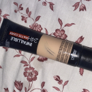 Swatch de beautifulharelip : Fond de teint Infaillible Mat 24h, L'Oréal Paris