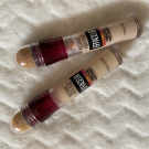 Swatch de Linalinea : Instant Anti Age l'Effaceur Yeux, Maybelline New York