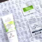 Swatch de Stacy59690 : MASQUE DÉSINCRUSTANT AU CHARBON ACTIF, Mademoiselle Agathe