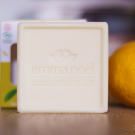 Swatch de LauraH : Savonnettes éco-conçues parfum thé citron bio, Emma Noël