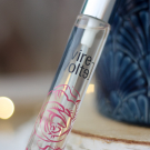 Swatch de Nous les Nanas : Parfum Rose Métamorphose, VIREVOLTE