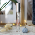 Swatch de Nous les Nanas : Parfum Rose Métamorphose, VIREVOLTE