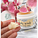 Swatch de Titlou69 : Gommage au Sucre Nacomi, MY Maquillage