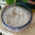 Swatch de jodanelle : Beurre Exfoliant Ekos Castanha, Natura