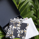 Swatch de peaudane : Boîtes de 6 lingettes démaquillantes lavables BIO, Le Petit Carré Français