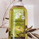 Swatch de Virginie40 : Force et Éclat aux Extraits de Pomme et Feuilles d'Olivier, Le Petit Marseillais