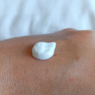 Swatch de marleen.bld : Crème visage rééquilibrante et hydratante Ma Jolie Peau, Omum