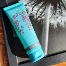 Swatch de Fofia18 : Gel jambes légères L'Envolée d'Omum, Omum