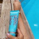 Swatch de Geny_rene : Gel jambes légères L'Envolée d'Omum, Omum