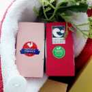 Swatch de nAD07 : Savon solide BIO saponifié à froid à l'Amande douce, Le Petit Carré Français