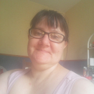 Swatch de Paillettes cosmiques : 30 BB Crèmes Bell pour Peau Sensible à tester, BYS Maquillage