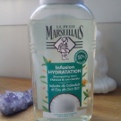 Swatch de Shirlex06 : Shampooing doux cheveux & cuir chevelu eau de coco bio, Le Petit Marseillais