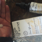 Swatch de Zeroukette : Sérum Botanique Bouclier Détox Anti-Oxydant, Saeve