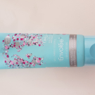 Swatch de Axou5 : Gel jambes légères L'Envolée d'Omum, Omum