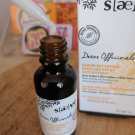 Swatch de Pinezoe : Sérum Botanique Bouclier Détox Anti-Oxydant, Saeve