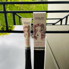 Swatch de 88Mathilde88 : Crème visage rééquilibrante et hydratante Ma Jolie Peau, Omum