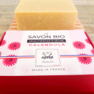 Swatch de nAD07 : Savon solide BIO saponifié à froid au Calendula, Le Petit Carré Français