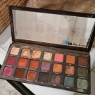 Swatch de loveby-31 : Born to Run Palette - Palette de fards à paupières, Urban Decay