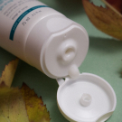 Swatch de Madebybeauties : Fluide hydratant, Sarmance