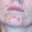 Swatch de Magli : Teint Idole Ultra Wear, Lancôme