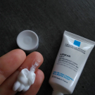 Swatch de zaz19 : Lipikar Lait Relipidant Corps Anti-Dessèchement, La Roche-Posay