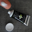 Swatch de zaz19 : Formule Ensorcelante Anti-Peau de Croco® - 3 en 1, Garancia