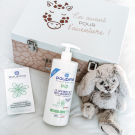 Swatch de Chloebsl : Liniment 2 en 1 anti-irritation - Nettoyant   Lotion barrière, Poupina