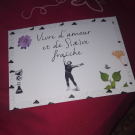 Swatch de Paillettes cosmiques : Sérum Botanique Purifiant Anti-Imperfections, Saeve