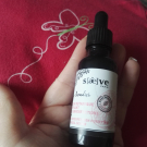 Swatch de Paillettes cosmiques : Sérum Botanique Purifiant Anti-Imperfections, Saeve