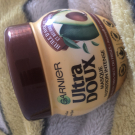 Swatch de Amelbeauty : Masque Nutrition Intense Huile d'Avocat et Beurre de Karité Ultra Doux, Garnier