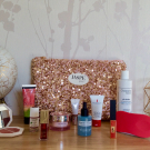 Swatch de Ambredsmdt : Eclat Minute Huile Confort Lèvres, Clarins