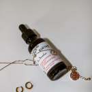 Swatch de NesliArs : Sérum Botanique Purifiant Anti-Imperfections, Saeve