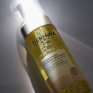 Swatch de Madebybeauties : Mousse d'Huile Démaquillante Éclat, Dermina