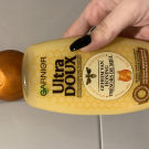 Swatch de Ocnectb : Shampooing Reconstituant Trésors de Miel, Garnier