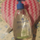 Swatch de Paillettes cosmiques : Gel lavant anti-irritation - sans sulfate - hypoallergénique, Poupina