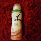 Swatch de Amanite : Déodorant compressé, Rexona