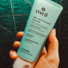 Swatch de EmmaVonCas : Le gel nettoyant visage, Avril