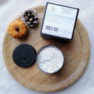 Swatch de Pinezoe : Argile blanche, Nectarome