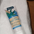 Swatch de Fofia18 : HYDRO FOOT CREAM, Kneipp