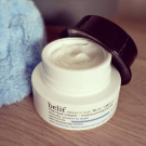 Swatch de kaylaka1 : The True Cream Aqua Bomb Mini, BELIF