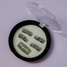 Swatch de Madebybeauties : Bella Faux-cils magnétiques, Perron rigot