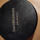 Swatch de Amanite : Fond de Teint Original SPF 15, BareMinerals