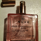 Swatch de Amanite : Huile Prodigieuse Florale, Nuxe