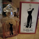 Swatch de Amanite : La Petite Robe Noire Couture, Guerlain