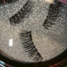 Swatch de NesliArs : Bella Faux-cils magnétiques, Perron rigot