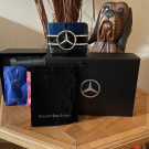 Swatch de Lucina : Sign, Mercedes-benz