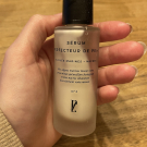 Swatch de Kiimiinekoolullaby : Sérum Perfecteur de Peau, Prescription Lab