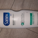 Swatch de Kacha : Gel douche Dermo Protector, Sanex